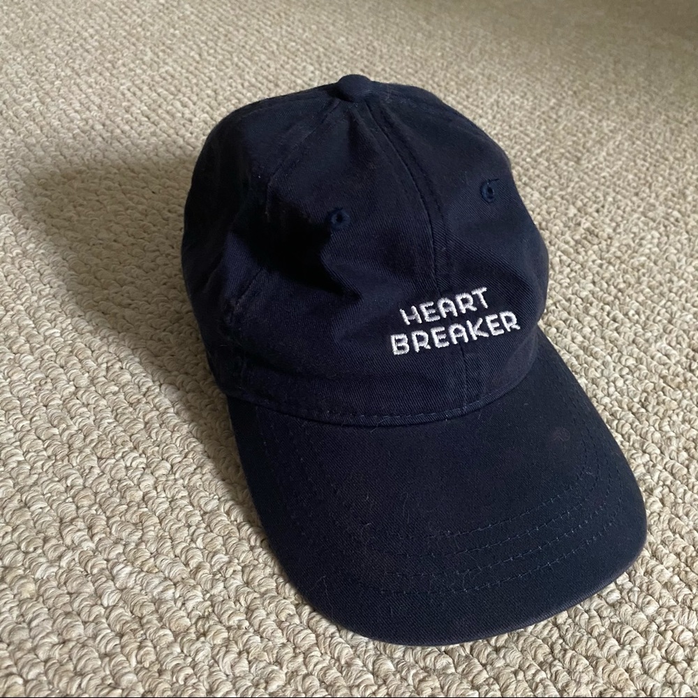 Heart breaker navy dad hat